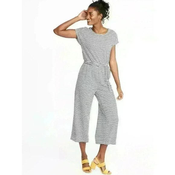 Old Navy Womens Knit Jumpsuit Size L Gray/cream Striped oversized open back belt - Picture 1 of 10
